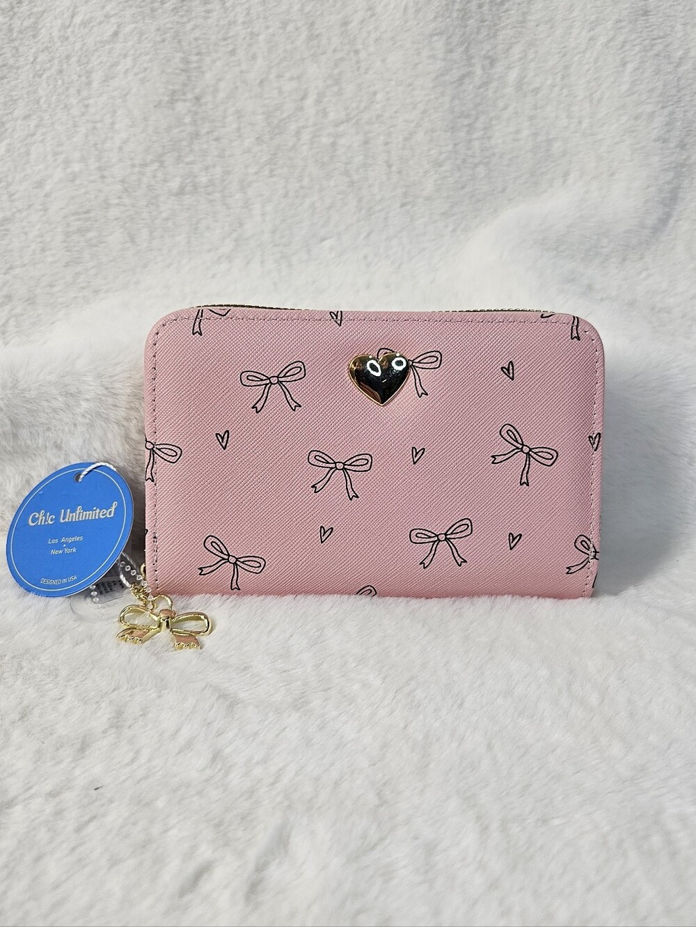 NWT Chic Unlimited Pink Bow Wallet